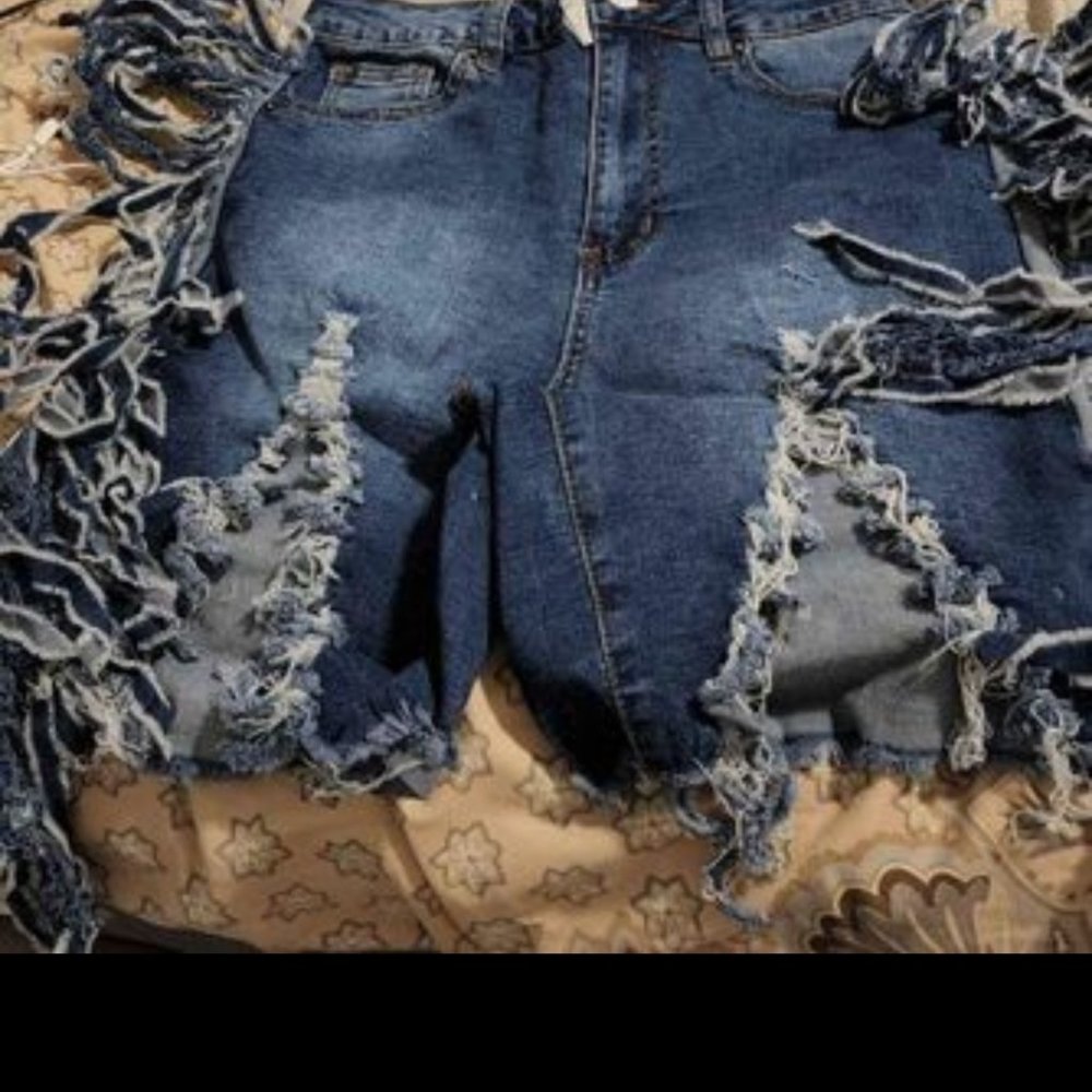 Fashion nova denim fringe shorts